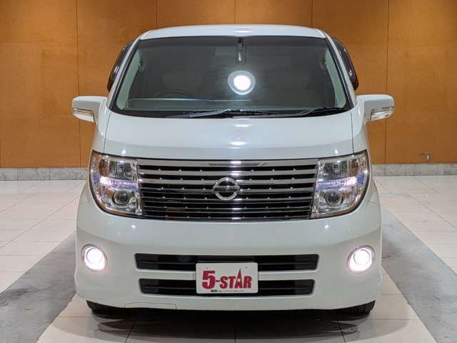 NISSAN ELGRAND 2005