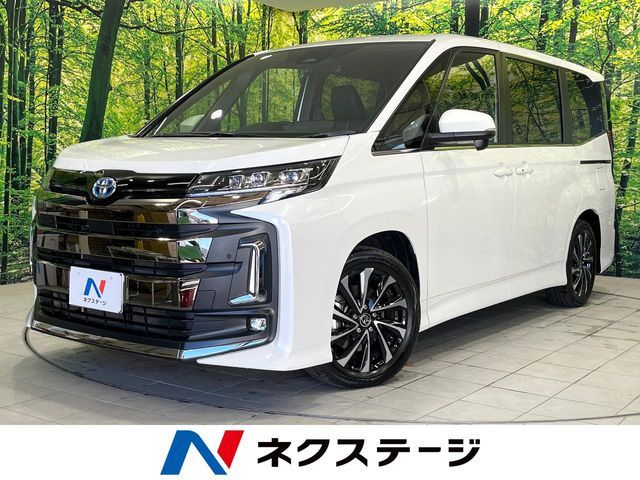 TOYOTA NOAH HYBRID 2022 