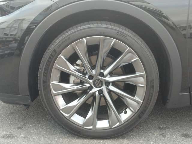 TOYOTA CROWN CROSSOVER 2024