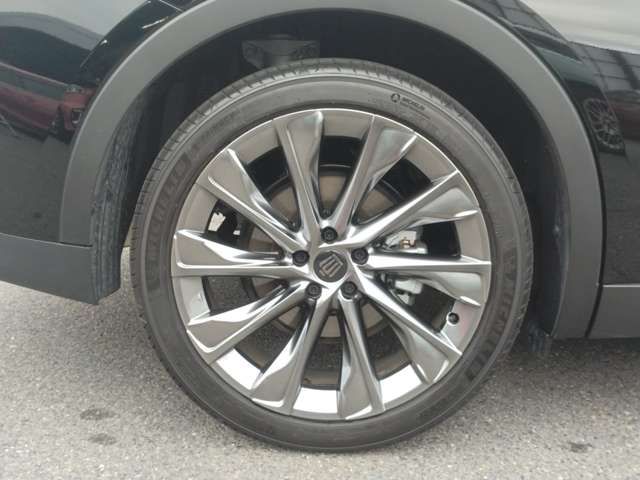 TOYOTA CROWN CROSSOVER 2024