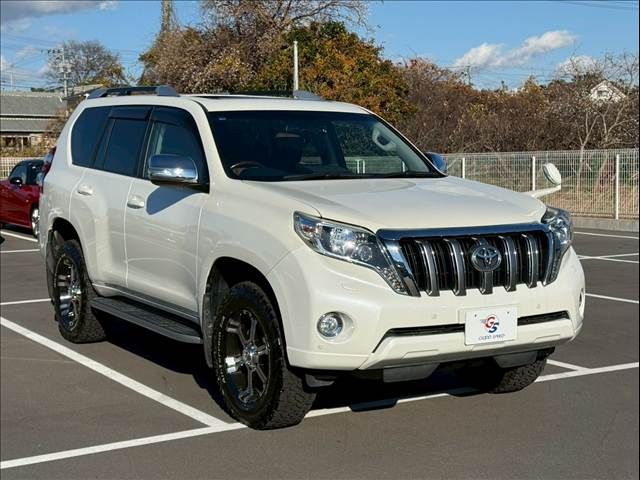 TOYOTA LANDCRUISER PRADO 2016