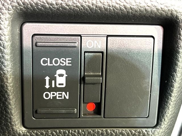 HONDA N BOX CUSTOM 4WD 2020