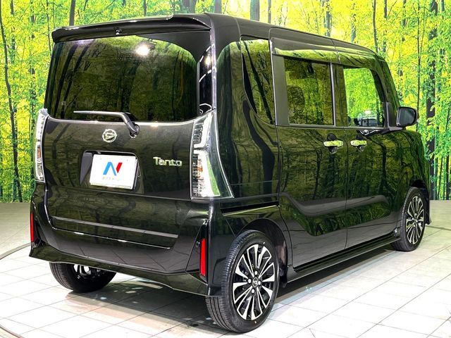 DAIHATSU TANTO CUSTOM 2023