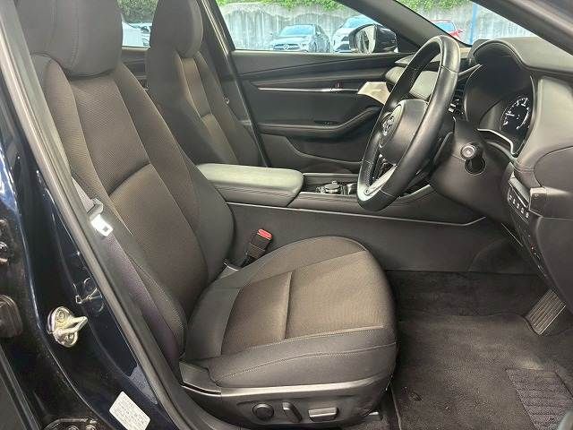 MAZDA MAZDA3 FASTBACK 2020