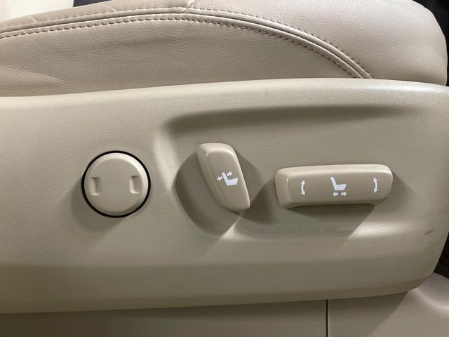 TOYOTA LANDCRUISER PRADO 2023