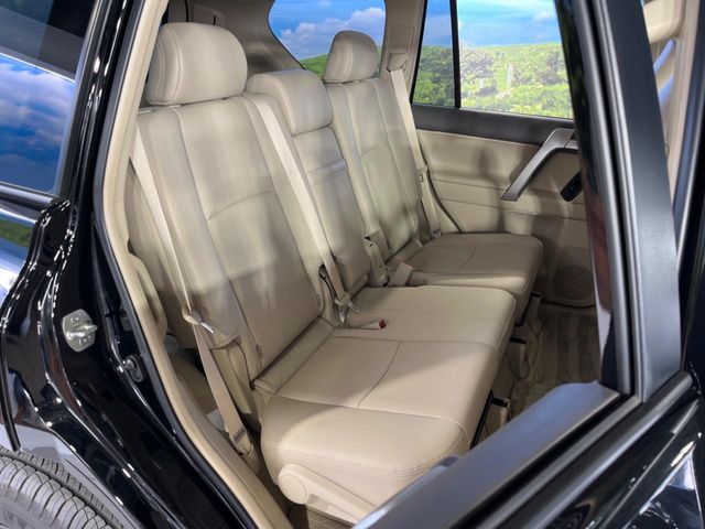 TOYOTA LANDCRUISER PRADO 2023