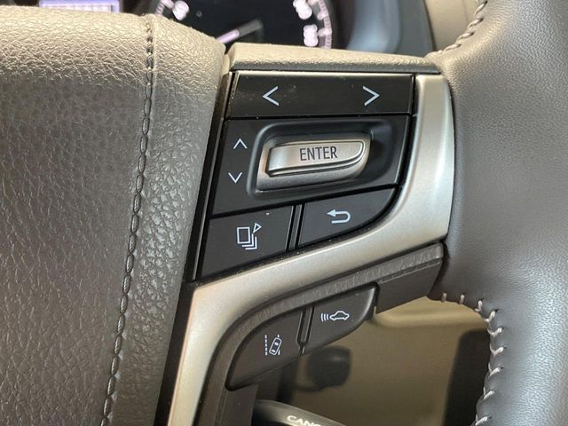 TOYOTA LANDCRUISER PRADO 2023