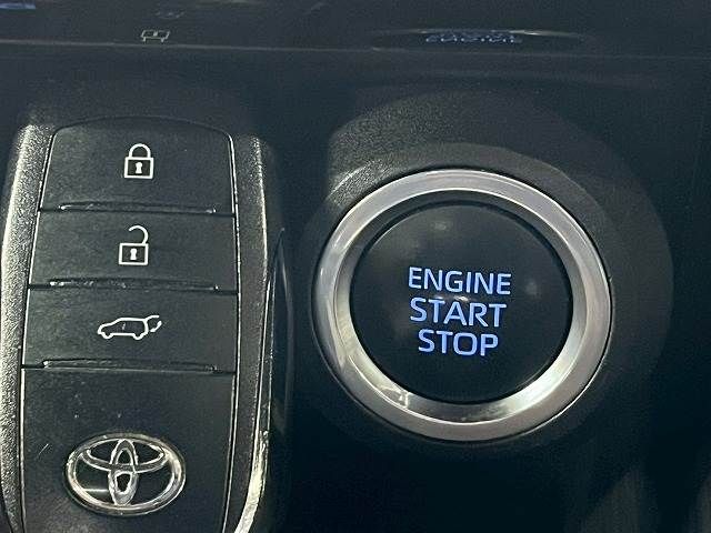 TOYOTA HARRIER 2WD 2021