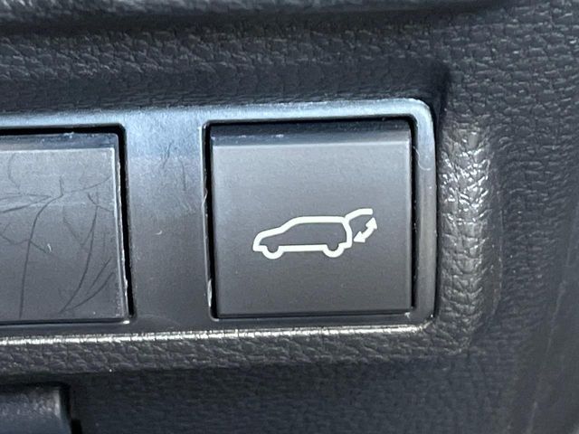 TOYOTA COROLLA CROSS HYBRID 2023