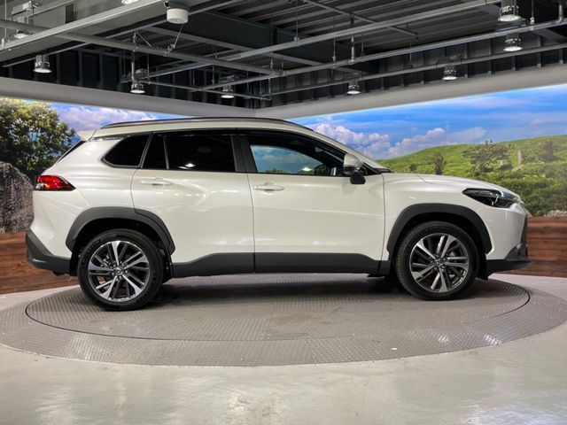TOYOTA COROLLA CROSS HYBRID 2023