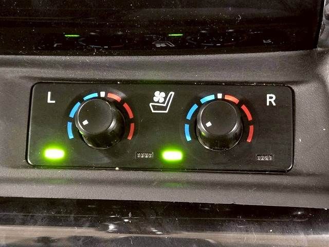 TOYOTA VELLFIRE 2019