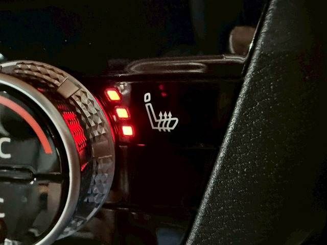 MITSUBISHI OUTLANDER PHEV 2021