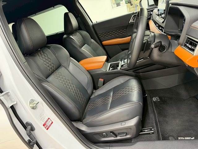 MITSUBISHI OUTLANDER PHEV 2021