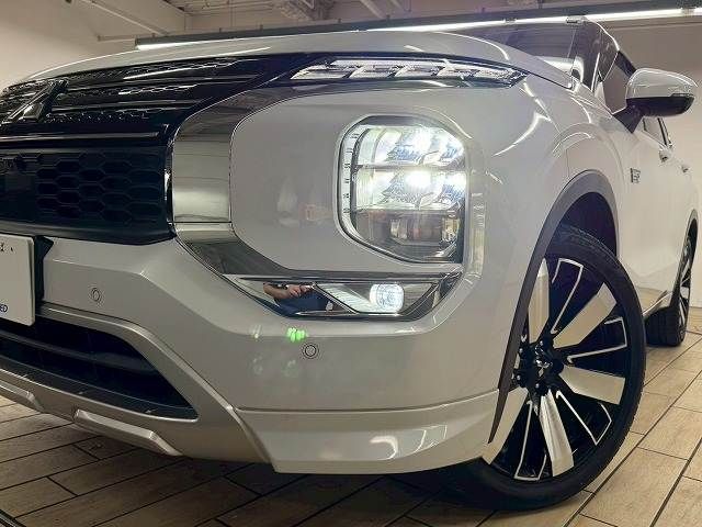 MITSUBISHI OUTLANDER PHEV 2021