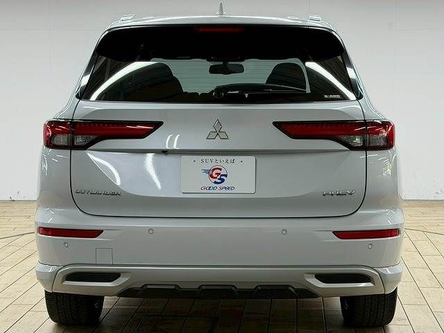 MITSUBISHI OUTLANDER PHEV 2021