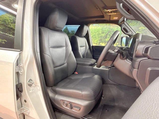 TOYOTA LANDCRUISER 250 2024