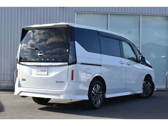 NISSAN SERENA  WG 2024