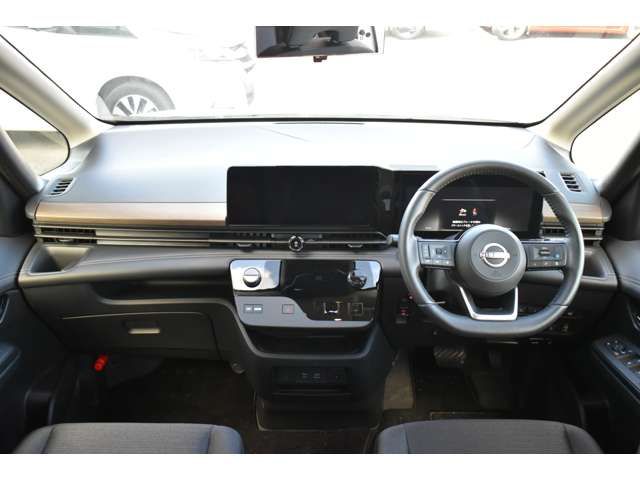 NISSAN SERENA  WG 2024