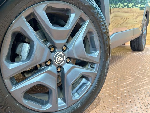 TOYOTA RAV4 4WD 2023