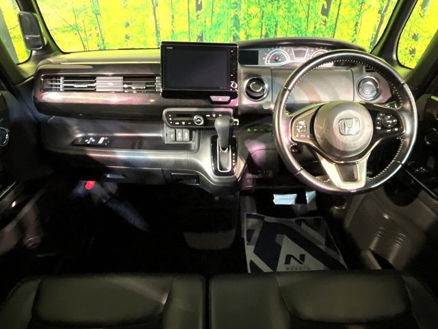 HONDA N BOX CUSTOM 2018