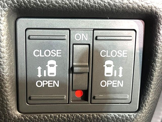 HONDA N BOX CUSTOM 2018