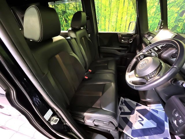 HONDA N BOX CUSTOM 2018