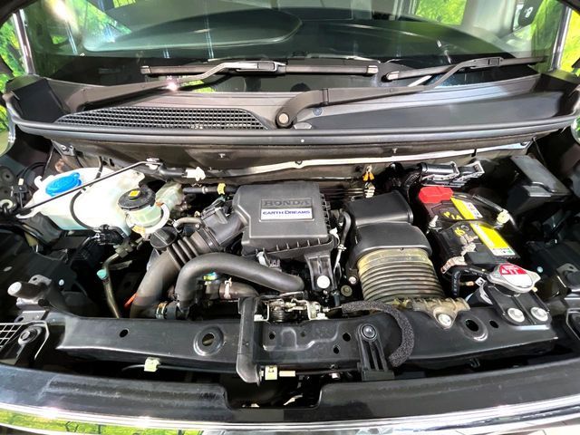 HONDA N BOX CUSTOM 2018