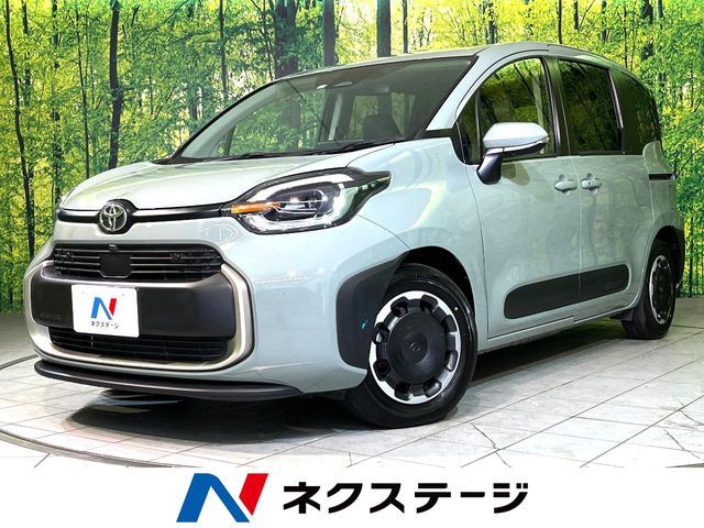 TOYOTA SIENTA HYBRID 2022