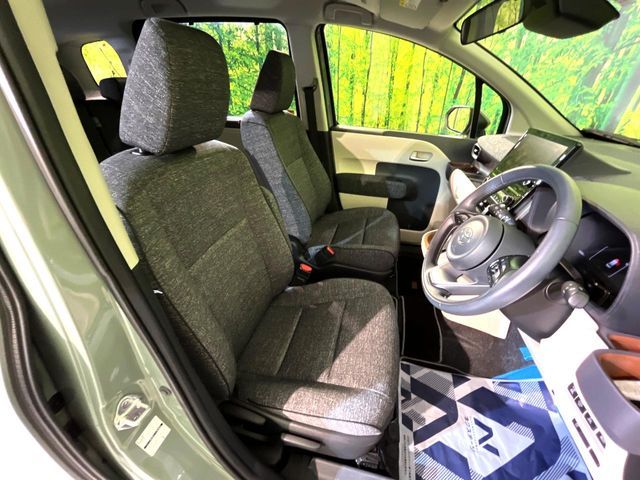 TOYOTA SIENTA HYBRID 2022