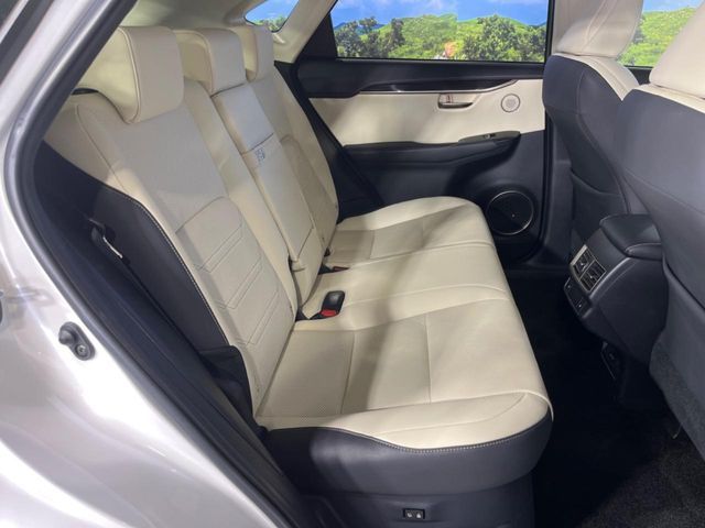 TOYOTA LEXUS NX300h AWD 2019