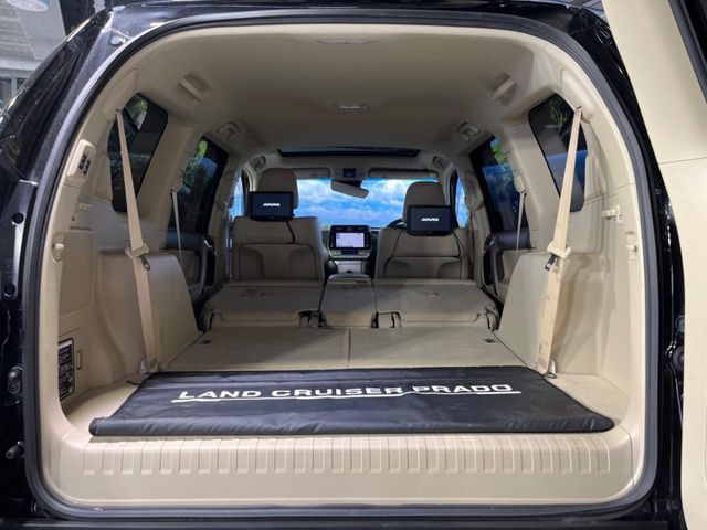 TOYOTA LANDCRUISER PRADO 2023