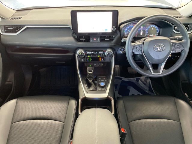 TOYOTA RAV4 4WD 2023