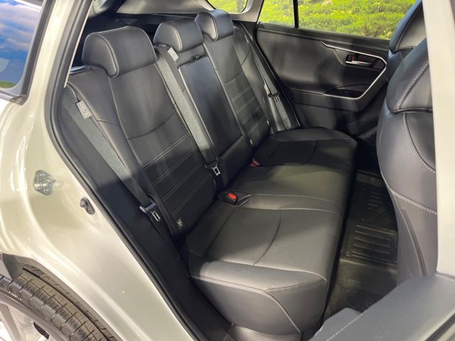 TOYOTA RAV4 4WD 2023