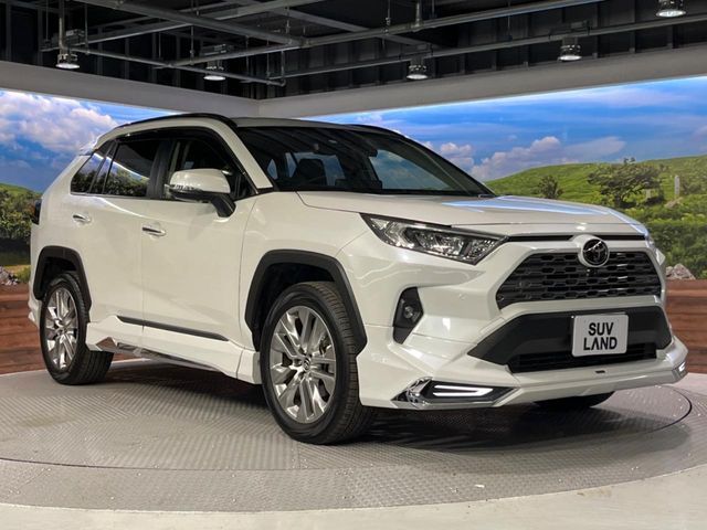 TOYOTA RAV4 4WD 2023