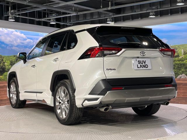 TOYOTA RAV4 4WD 2023