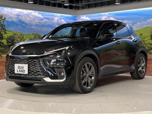 TOYOTA LEXUS LBX 2024