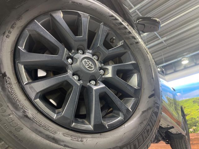 TOYOTA LANDCRUISER PRADO 2023