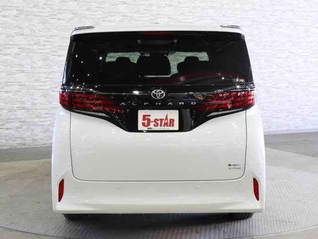 TOYOTA ALPHARD hybrid 4WD 2024