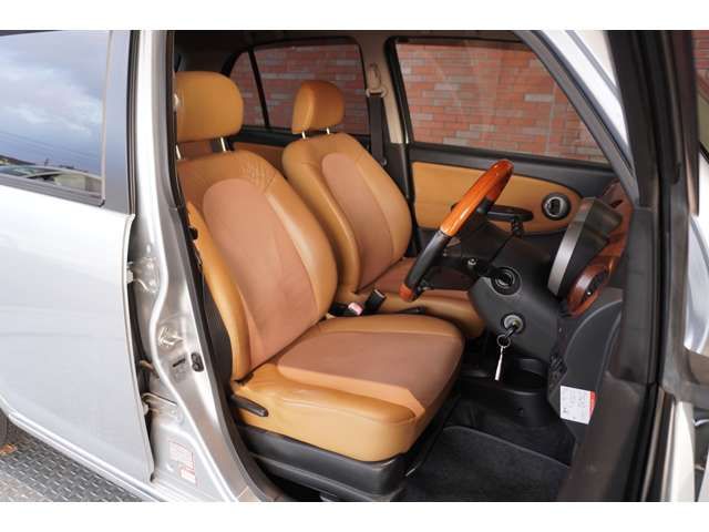 DAIHATSU MIRA GINO 2007