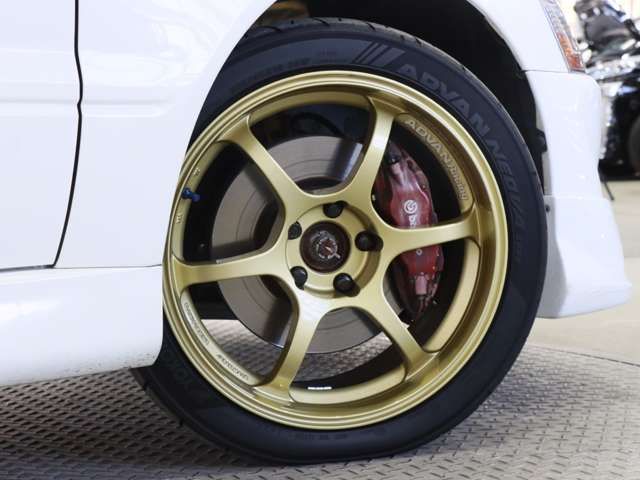 MITSUBISHI LANCER  4WD 2004