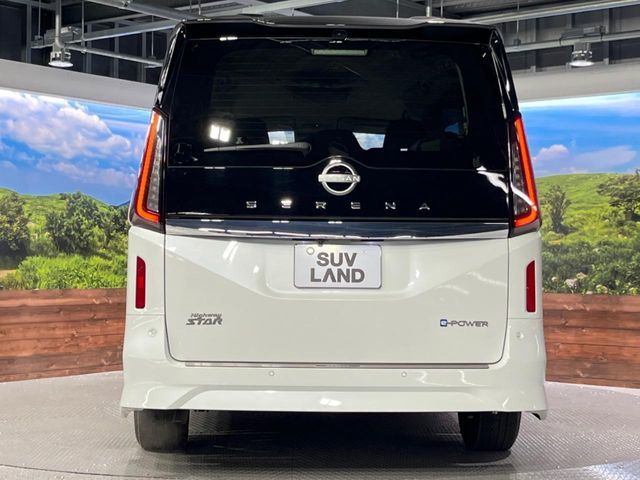 NISSAN SERENA  WG 2024