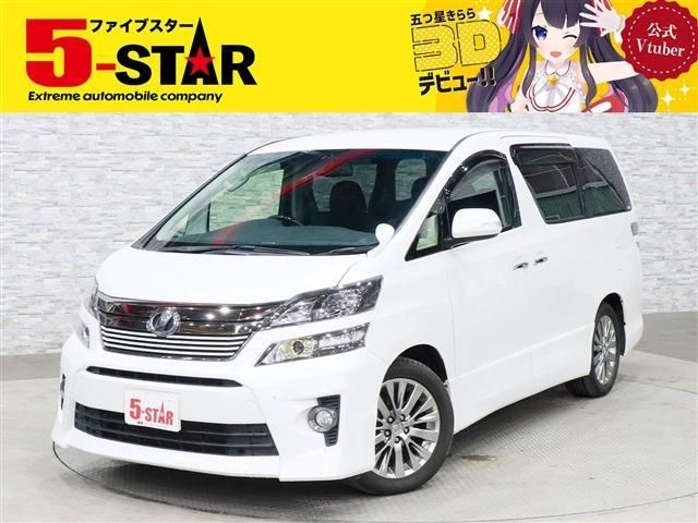TOYOTA VELLFIRE 2013