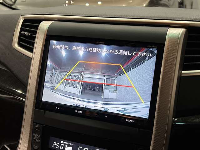 TOYOTA VELLFIRE 2013