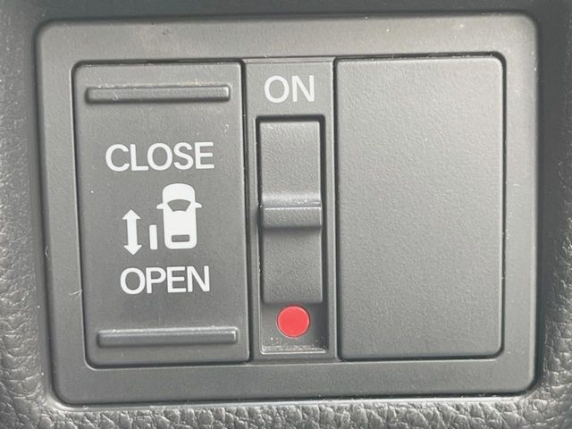 HONDA N BOX CUSTOM 4WD 2017