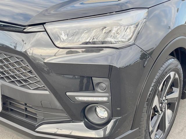 TOYOTA RAIZE HYBRID 2023