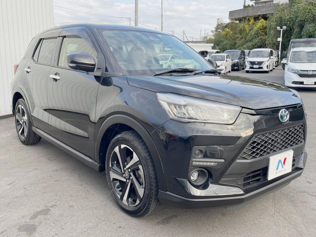 TOYOTA RAIZE HYBRID 2023