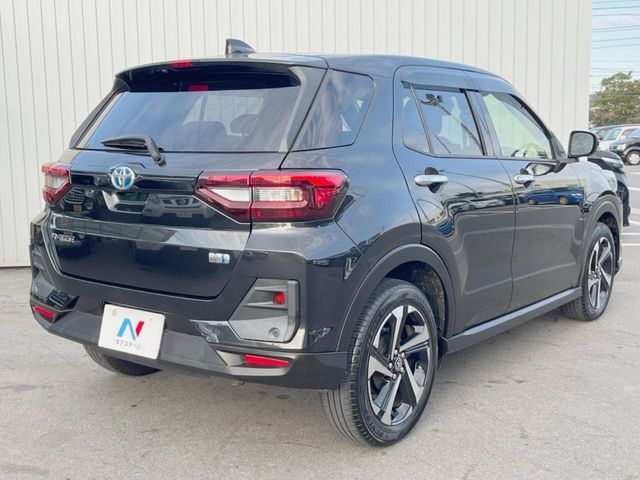 TOYOTA RAIZE HYBRID 2023