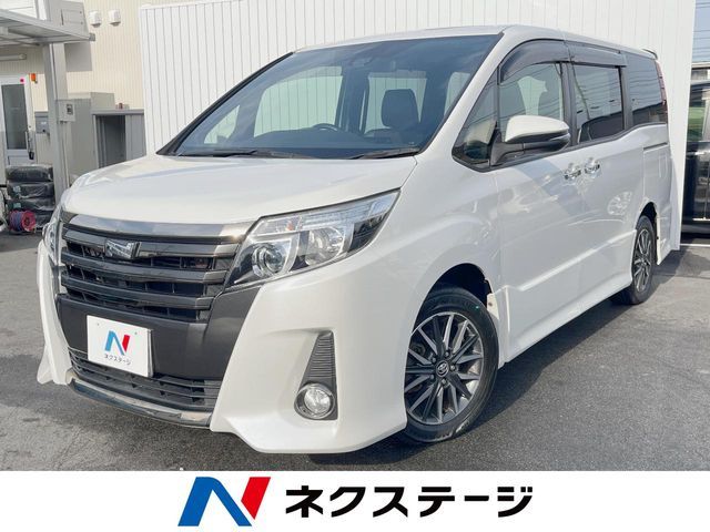 TOYOTA NOAH 2017