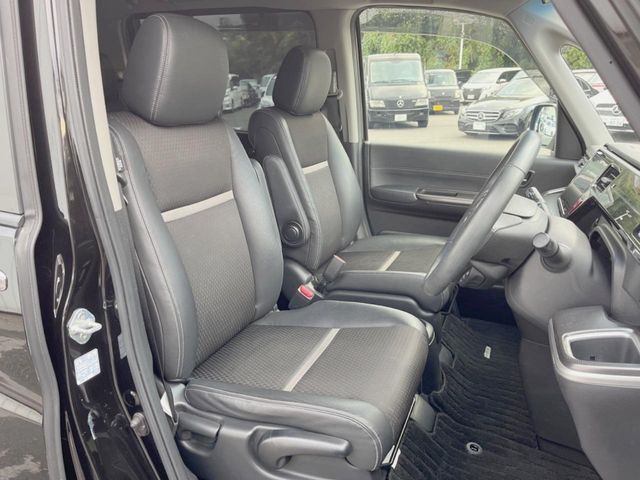 HONDA STEPWAGON SPADA HYBRID 2018