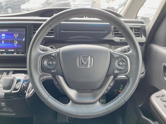 HONDA STEPWAGON SPADA HYBRID 2018